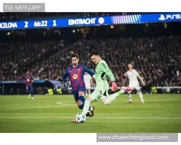世界杯精彩对决尤文图斯逆转巴萨神奇扑救点燃全场激情