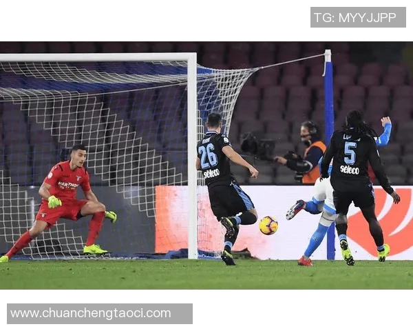 足总杯激战尤文图斯与那不勒斯平局分析战术布局与关键时刻回顾