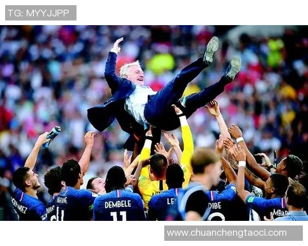 世界杯精彩对决巴黎圣日耳曼与本菲卡激战成平局引发全场热烈反响 世界杯精彩对决巴黎圣日耳曼与本菲卡激战成平局引发全场热烈反响