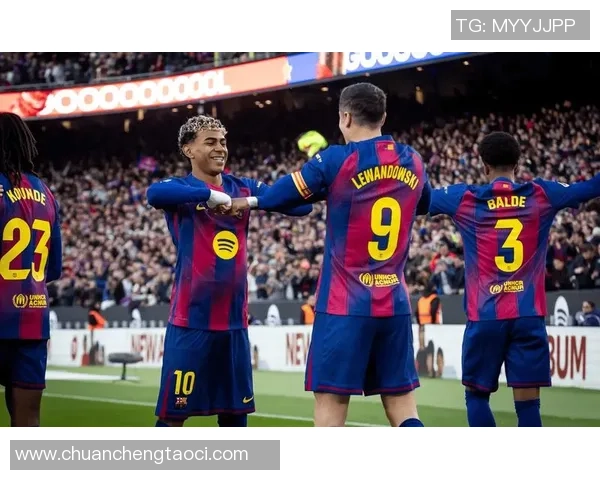 西甲焦点战巴萨与尤文图斯握手言和神奇扑救成比赛亮点分析