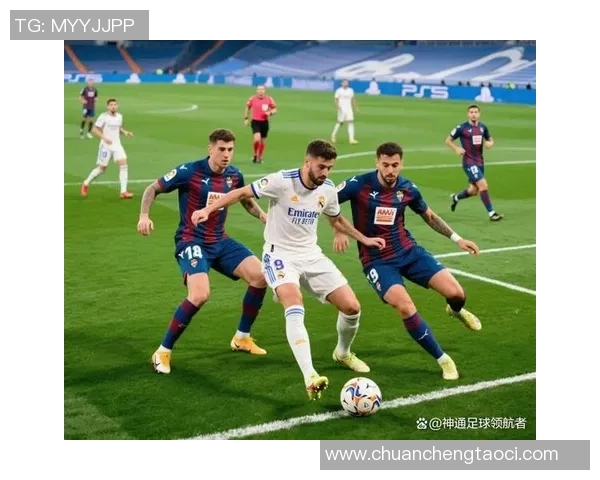 西甲经典对决皇马逆转曼联全场沸腾战术解析与精彩瞬间回顾 西甲经典对决皇马逆转曼联全场沸腾战术解析与精彩瞬间回顾