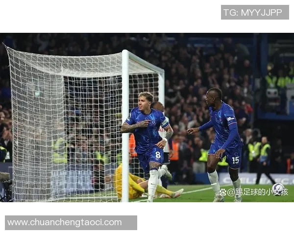 英超精彩对决巴萨3-0热刺帽子戏法点燃全场激情