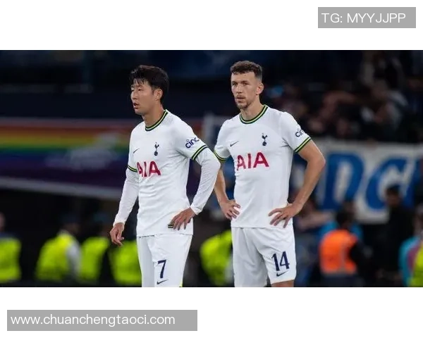 英超激战国米险胜波尔图红牌争议引发全场热议 英超激战国米险胜波尔图红牌争议引发全场热议