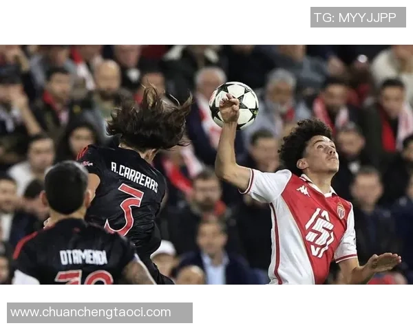 西甲激战:本菲卡大胜巴黎圣日耳曼引发争议判罚全场沸腾 西甲激战:本菲卡大胜巴黎圣日耳曼引发争议判罚全场沸腾